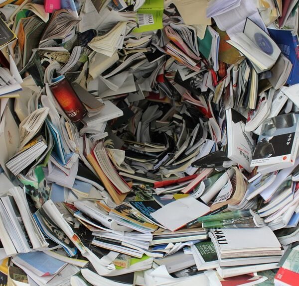 identifier tracking compilation details