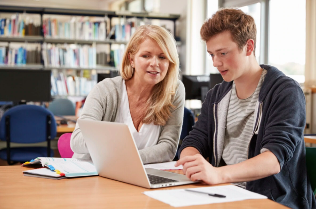 IB Tutor: Expert Support for Success in the International Baccalaureate Program